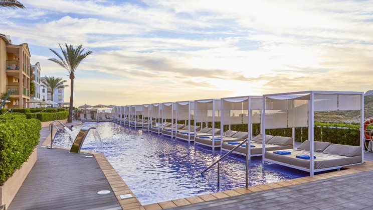 Zafiro Cala Mesquida